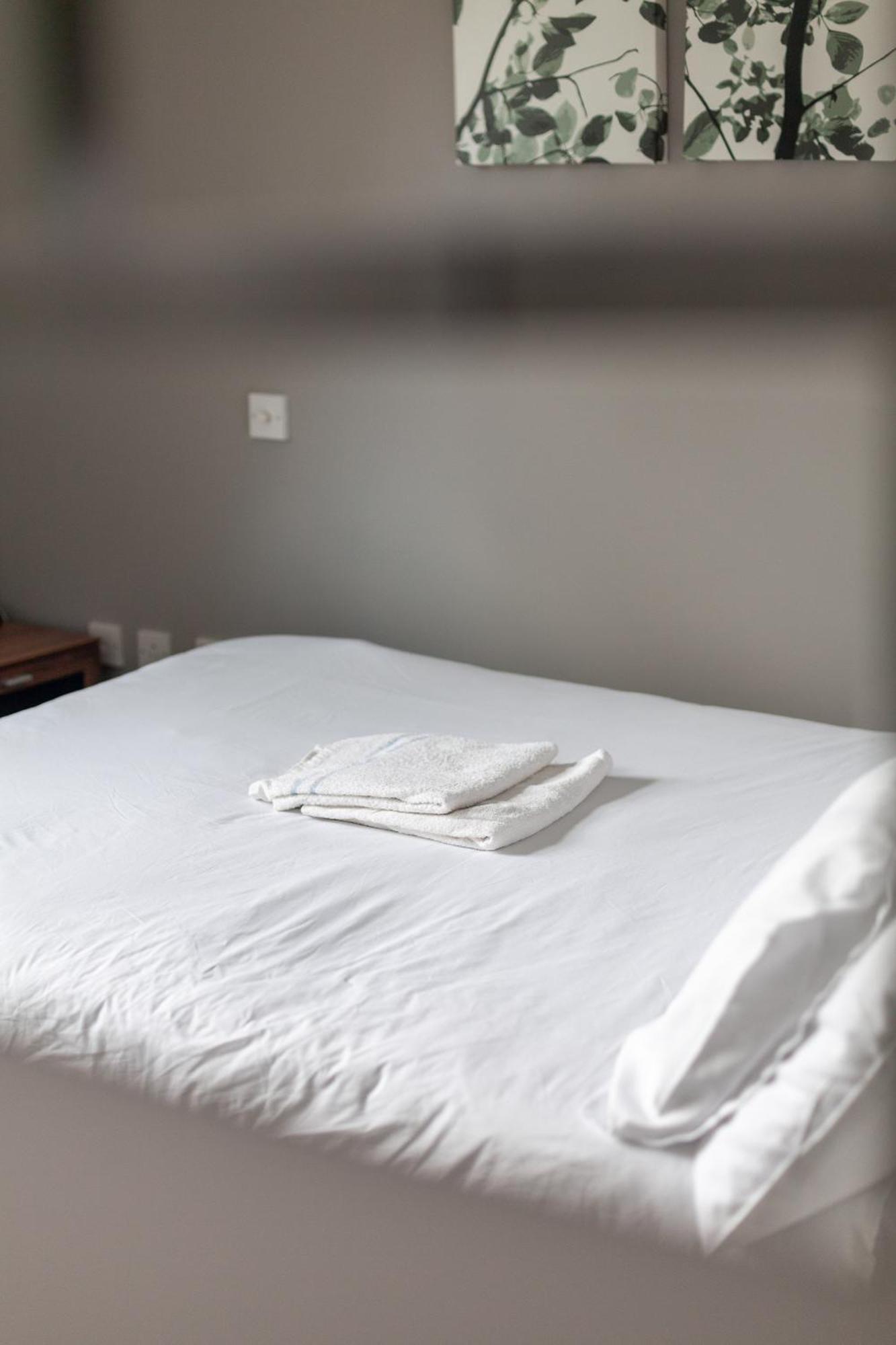 לונדון Deluxe Holborn Two Bedroom Apartment מראה חיצוני תמונה
