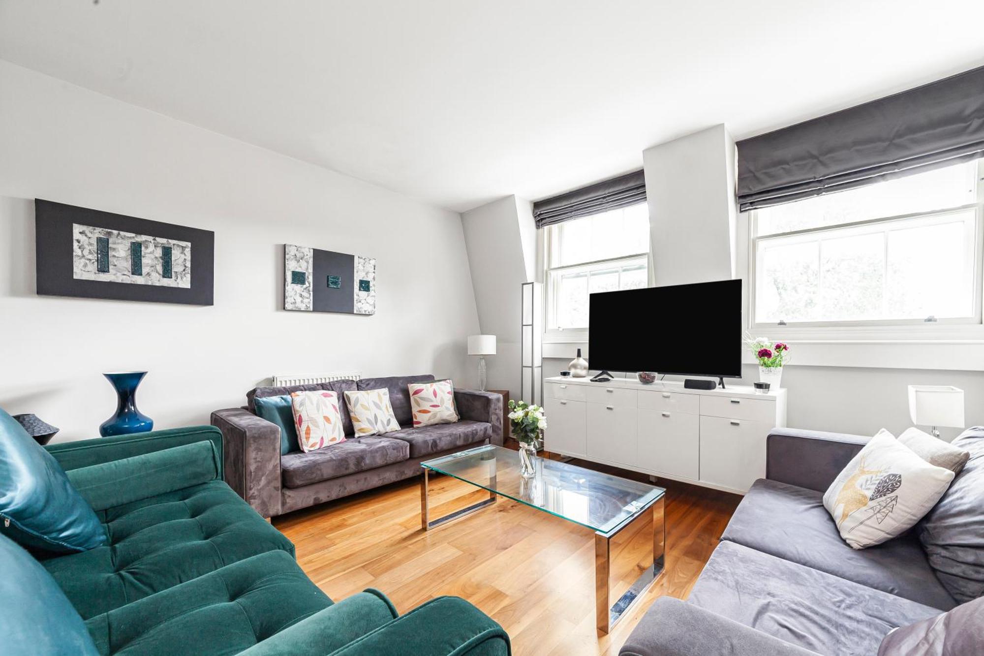 לונדון Deluxe Holborn Two Bedroom Apartment מראה חיצוני תמונה